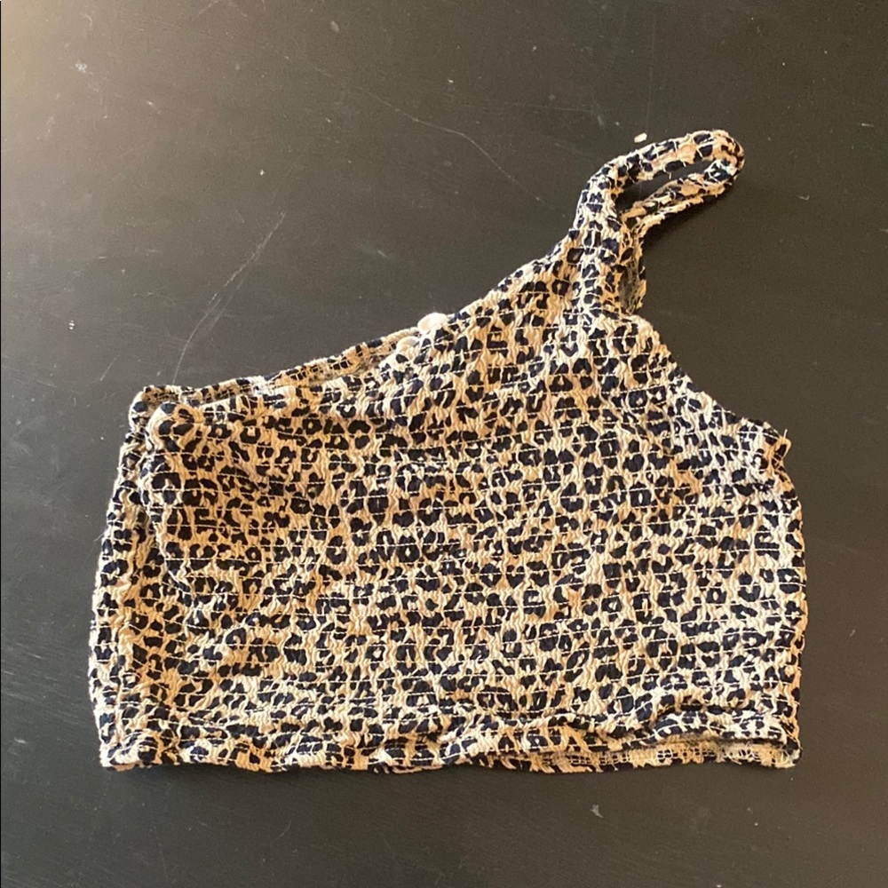 Leopard Print One-Shoulder Crop Top